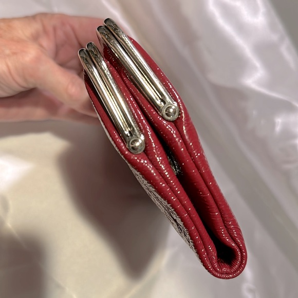 HOBO CLUTCH - Picture 6 of 8